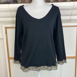 NWT black cotton top w/rosebud ribbon sheer lace trim on neck, bottom & sleeves